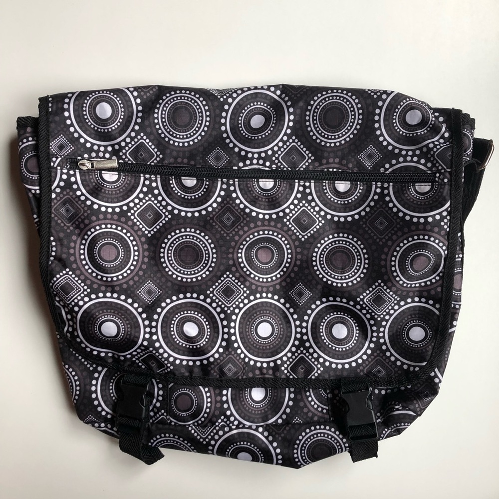 Messenger bag